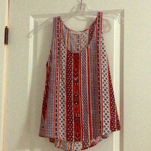 Women’s hi-lo tank